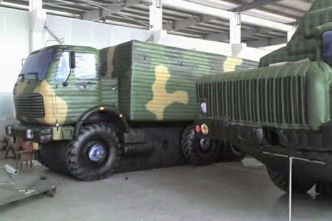 河西大型军事车